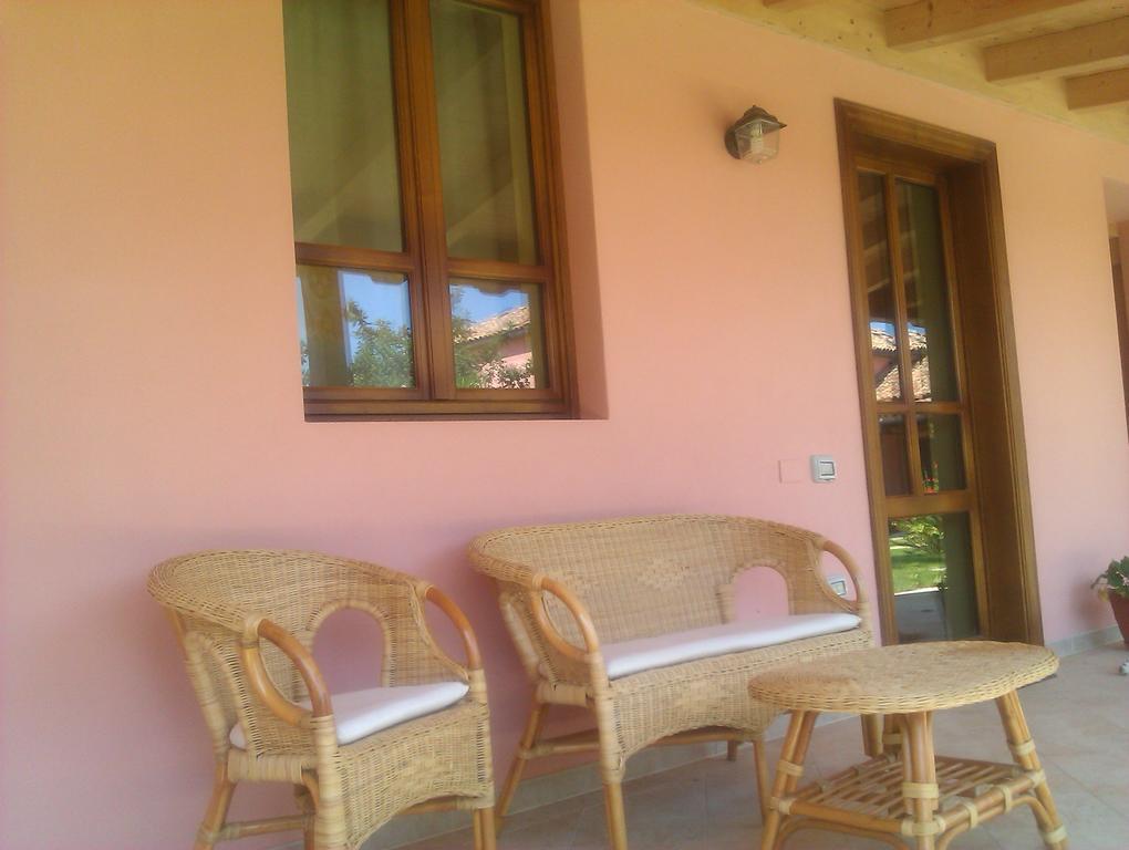 La Corte Dei Rei Aparthotel Castiadas Exterior foto